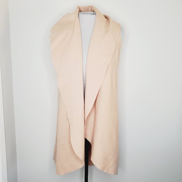 ANTHRO MOTH 100% Wool Camel Sleeveless Cardigan - Picture 4 of 12
